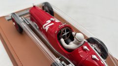 Tecnomodel Alfa Romeo P3 Tipo B Tazio Nuvolari Monza GP 1932 1/18, lim. ed. N.25 of 50 pcs - foto 6