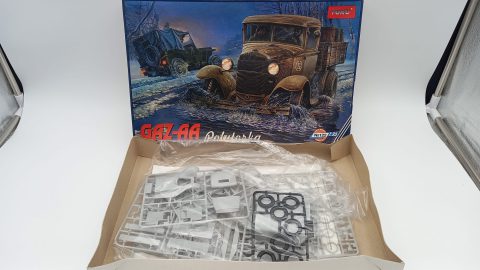 Toko GAZ-AA Polutorka 1/35, confezione lievemente usurata