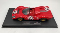 Top Marques Ferrari 330 P4 Spider No.23 Winner 24h Daytona 1967 1/18 - foto 7
