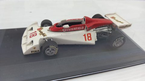 Tron Surtees TS19 B. Lunger 1976 1/43, kit montato con normali segni del tempo