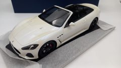 Top Speed Maserati GranCabrio Bianco Birdcage 2017 1/18 - scala 1:18