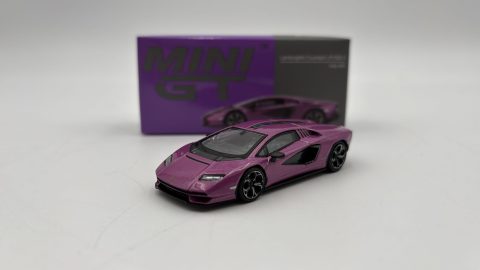 TSM Model Lamborghini Countach LPI 800-4 1/64