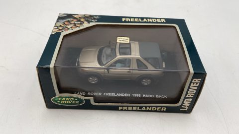 Universal Hobbies Land Rover Freelander 1998 Hard Back 1/43