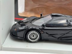 UT Models McLaren F1 GTR Road Car 1997 1/18 Scatola Lievemente Usurata - foto 5