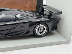 UT Models McLaren F1 GTR Road Car 1997 1/18 Scatola Lievemente Usurata - foto 4