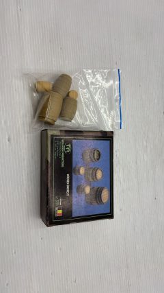 Verlinden productions Wooden barrels 1/35 - scala 1:35