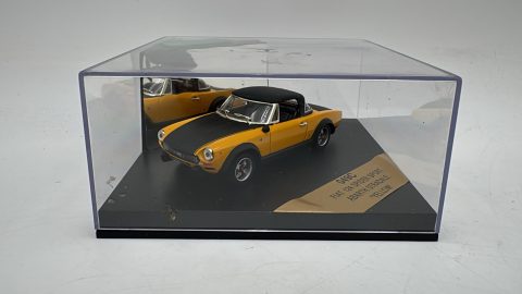 Vitesse Fiat 124 Spider Sport 1/43,  senza scatola originale