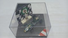 Vitesse Brabham Repco BT24 WC Dennis Hulme 1967 1/43, teca con qualche segno - scala 1:43