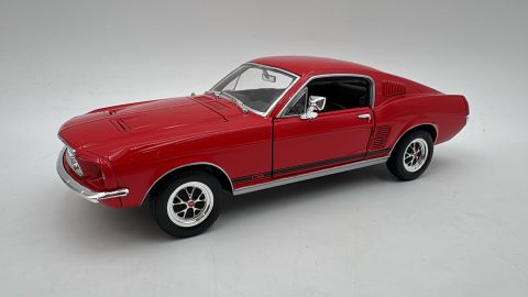 Welly ford mustang GT 1/24,  senza scatola originale