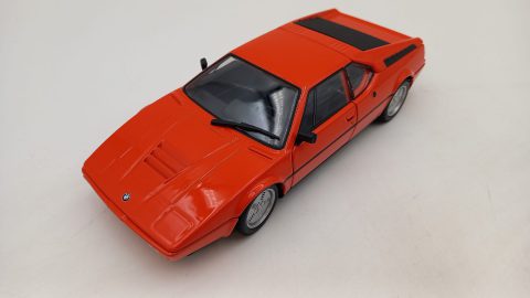 Welly BMW M1 1/24, senza scatola originale