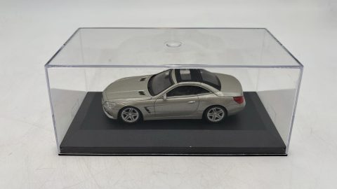 Welly Mercedes SL500 1/43 senza scatola