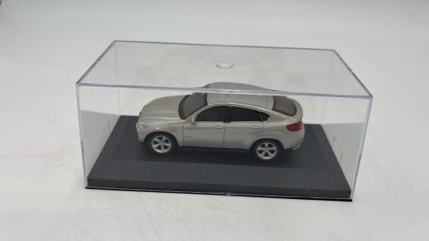 Welly BMW X6 1/43 senza scatola