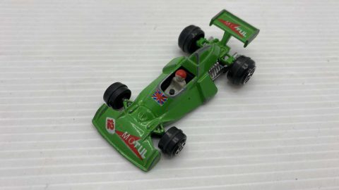 Yatming BRM P.201 F1 1/55, buone condizioni, senza scatola originale, segni di usura del tempo