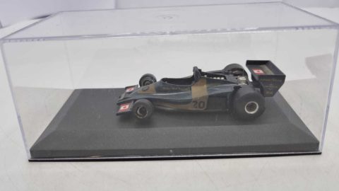 Yaxon Wolf WR1 1/43 J.Scheckter senza scatola originale