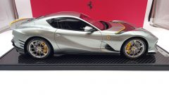 BBR Ferrari 812 Competizione 1/12 Coburn Grey, lim. ed. 49 esemplari, questa la numero 11 - foto 3