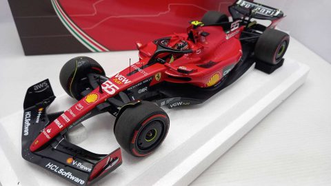 BBR Ferrari SF-23 Carlos Sainz Bahrain GP 2023 1/18