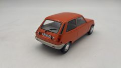 Renault 5 1/24 senza scatola originale - foto 2