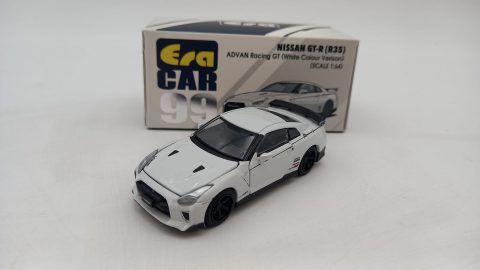 ERA CAR Nissan GT-R (R35) Advan Racing GT 1/64