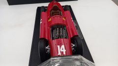 GP Replicas Ferrari D50 winner French GP 1956 1/12 - foto 2