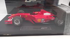 GP Replicas Ferrari F2001 M. Schumacher winner Moncaco GP 2001 1/18 - foto 3
