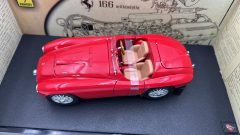 Hot Wheels Ferrari 166 MM Barchetta 1/18, Scatola Lievemente usurata, Segni lievi di colla sulla carrozzeria di facile rimozione. - foto 3