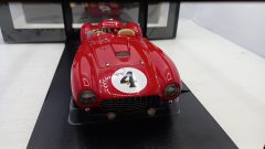 KK Scale Ferrari 375 Plus winner Le Mans 1954 1/18 - foto 4