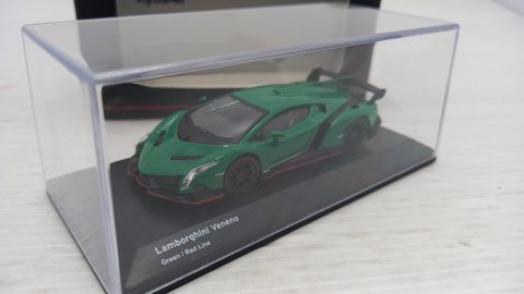 Kyosho Lamborghini Veneno 1/64