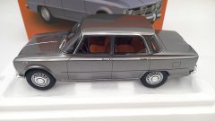 Laudoracing Alfa Romeo Giulia Super 1969 1/18 - foto 3