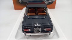 Laudoracing Alfa Romeo Giulia Super 1969 1/18 - foto 4