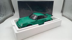 Minichamps Porsche 911 turbo 1977 1/12 - foto 7