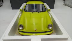 Minichamps Porsche 911 Turbo 1977 1/12 - foto 2