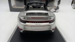 Minichamps Porsche 911 Turbo S Cabriolet 2020 1/18 - foto 5