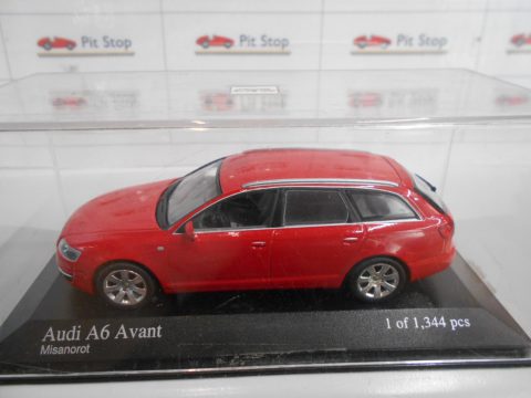 Minichamps Audi A6 avant red 2004 1/43, senza scatola originale, teca con qualche segno