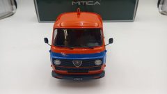 Mitica carro attrezzi Alfa Romeo A12 (F12) seconda serie ACI Soccorso Stradale 1977 1/18 - foto 2