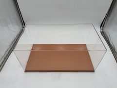 Luxcase teca con base in similpelle beige per modelli scala 1/12, misure INTERNE 45x24x18,5 cm altezza, ESTERNE COMPRESE DI BASE 45,5x25x20,6 cm altezza - foto 6