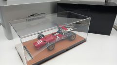 Tecnomodel Ferrari 312 F1/68 Jacky Ickx Dutch GP 1968 1/18 - foto 8